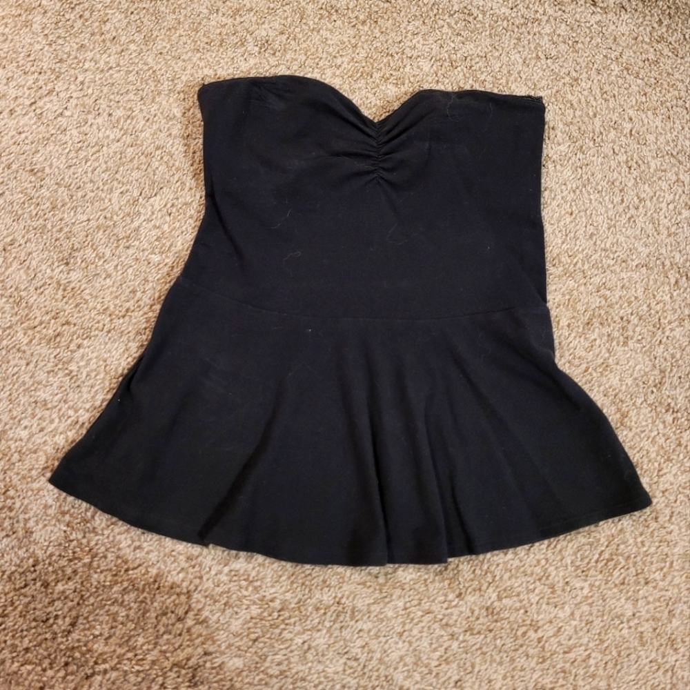 American‎ Eagle Peplum tube top